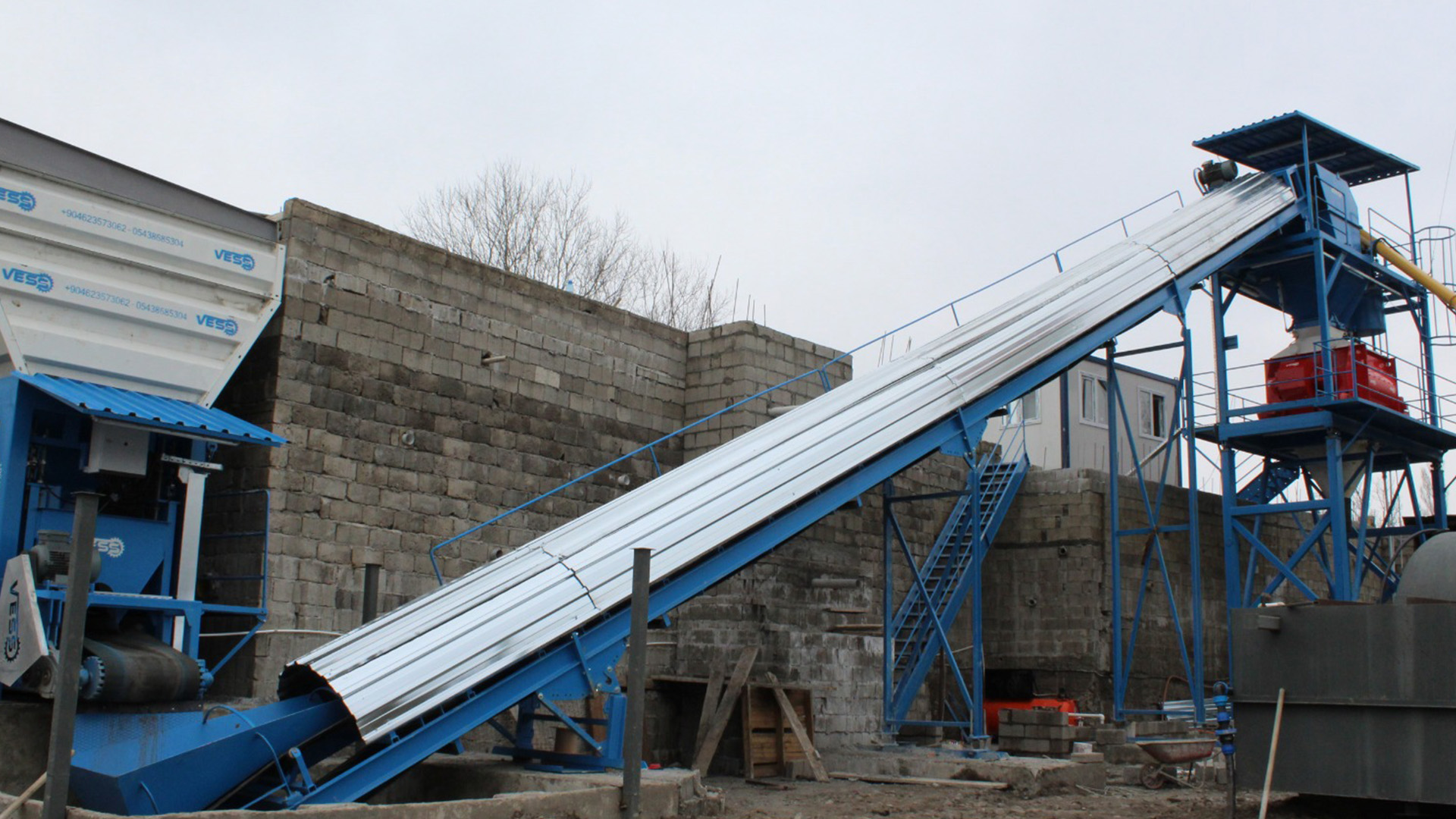 Conveyor-Belt-For-Concrete-Batching-Plant.jpg
